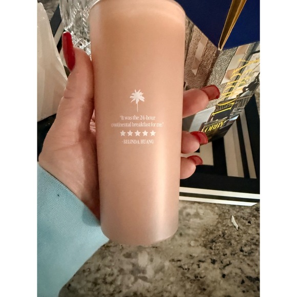 Vacation Lobby Scented Candle High Ceiling Resort Fresh Cut Flowers Sea Breeze - Picture 5 of 8